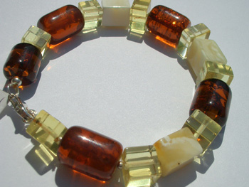 Fancy bracelet - amber beads