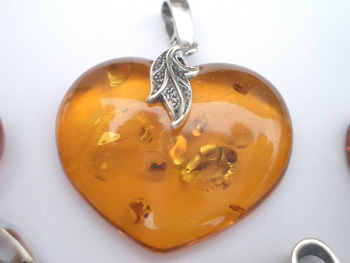 Amber heart pendant