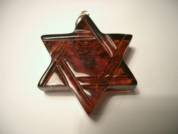 Cognac colour amber star of David pendant - Jewish amber gifts - Amber Judaica
